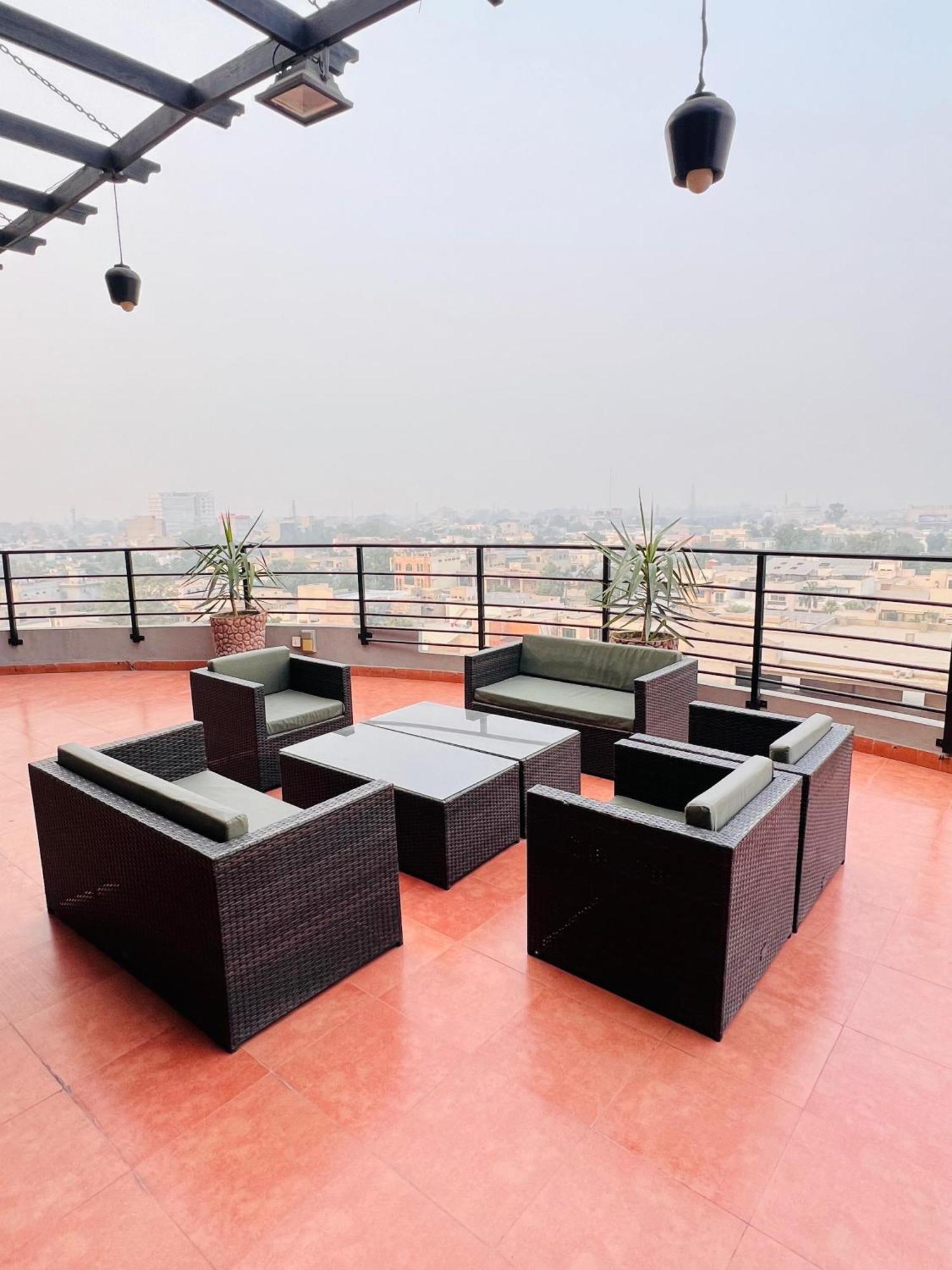 Grand Regent Hotel And Suites Faisalabad Extérieur photo